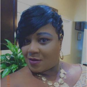 Meet your Posher, Cassandra